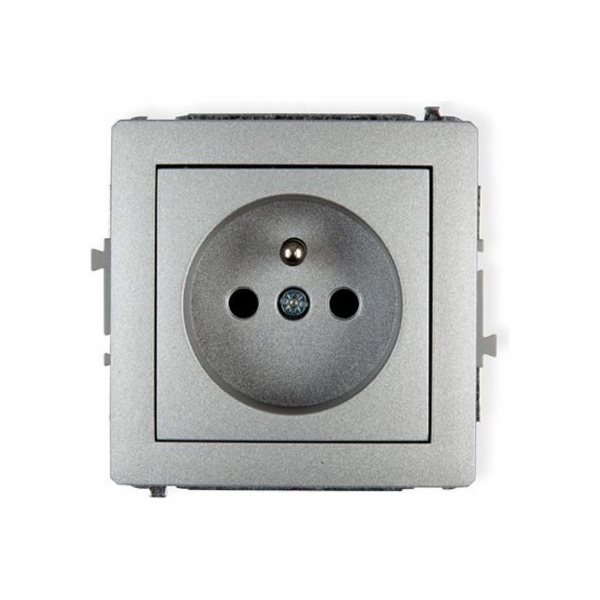 Karlik Deco jednoduchá zásuvka pod omítku s uzemněním, stříbrná metalíza (7DGP-1z)