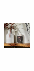Vonná svíčka YANKEE CANDLE  BLACK COCONUT 567g velká