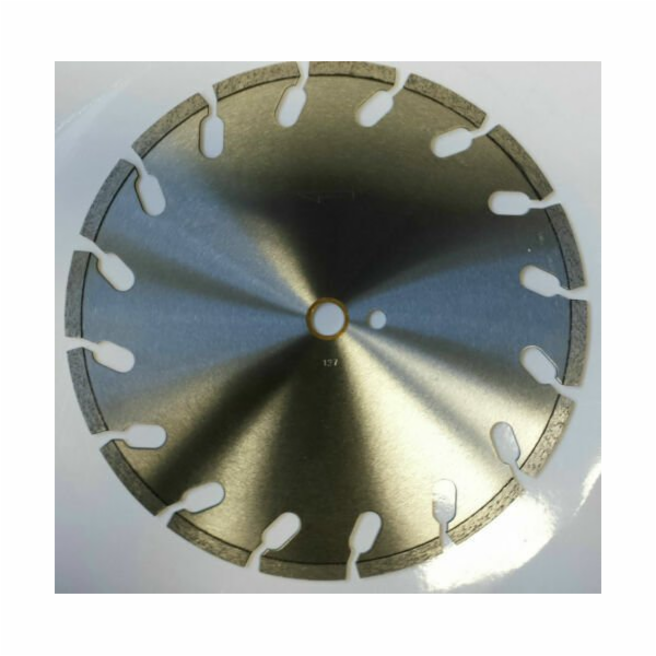 Bosch DIAMANTOVÝ KOTOUČ X-Lock Diamond