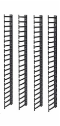 APC - Sada kabelového vedení skříně - černá - 20U - kompatibilní s TAA (balení 4) - pro P/N: NBPD0160A, NBWL0355A, SMX2KR2UX145, SMX3KR2UNCX145, SRT1000RMXLI, SRT1000RMXLI-NC