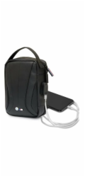BMW Carbon Travel Universal Bag Black Noste své zařízení v moderním originálním BMW designovaném příslušenství, z vysoce kvalitních materiálů
