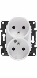 Legrand Nilee Step Double 2x2p+Power Nest z více snímků, šroubovací svorky, s pěkným kontaktem bílý 863134