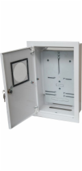 Alfako Zapuštěná kovová rozvaděčová krabice 1x3F pro elektronický elektroměr, zámek, okno, RAL 9003 A-RW19E