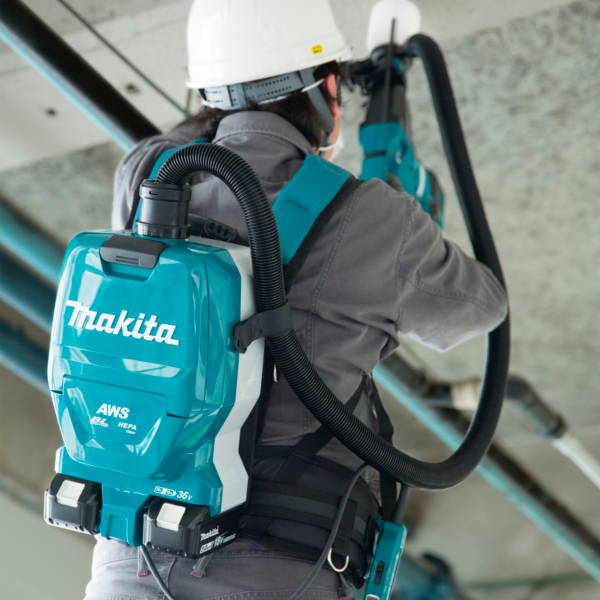 Makita DVC265ZXU vysavač