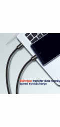 Swissten datový kabel USB-C / USB-C s textilním opletem, 2,0 M Černý