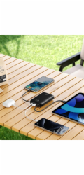 Swissten Power bank VOLTBOX 35W 30000 mAh s integrovanými kabely - USB-C, A, Lightning / černá