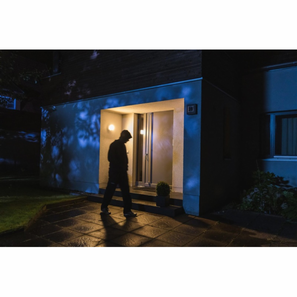 OSRAM Venkovní nástěnné svítidlo 15W, 950lm, 3000K