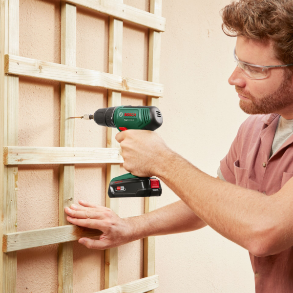 Aku vrtací šroubovák Bosch EasyDrill 18V-40