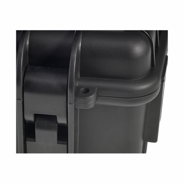 B&W International Type 6000 cerna vc. penova hmota