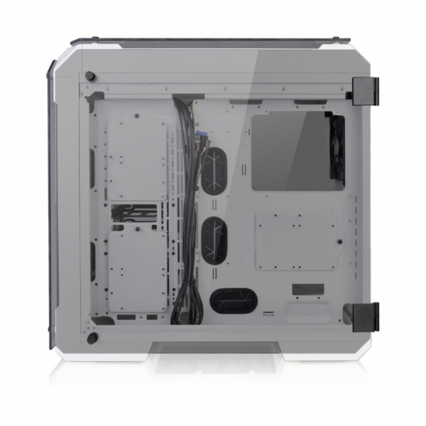 Zobrazit 71 pouzdro Riing Tempered Glass E-ATX Full Tower...