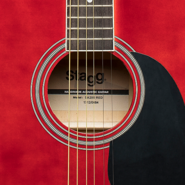 Stagg SA20D RED, akustická kytara typu Dreadnought