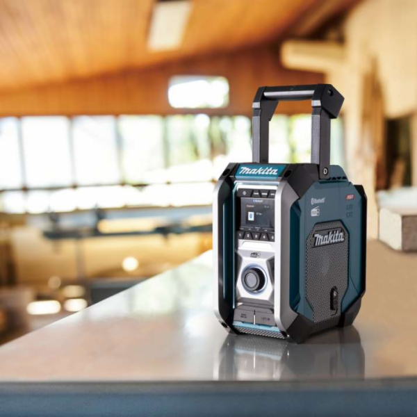 Makita MR007GZ XGT aku rádio na stavbu