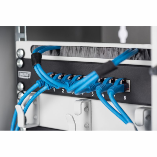 Digitus "254 mm (10") kabelový vstup, kabelové vedení"