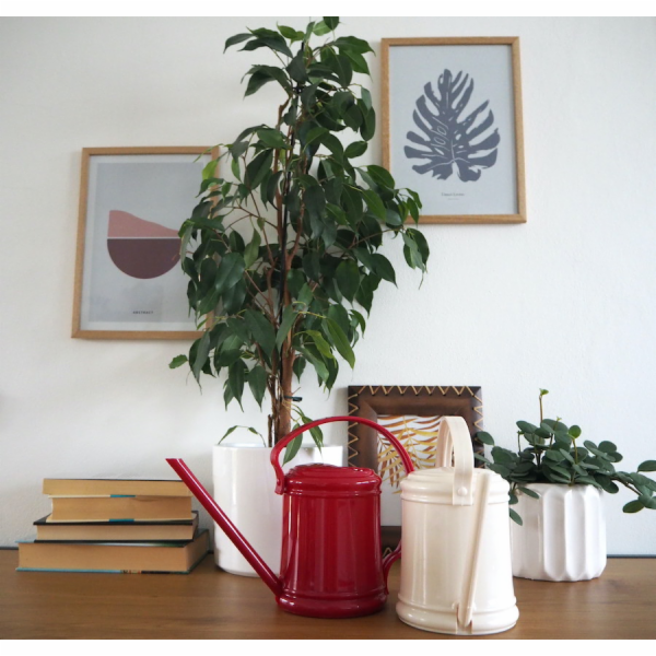 Konev&nbsp;1,3&nbsp;l&nbsp;plast&nbsp;Retro