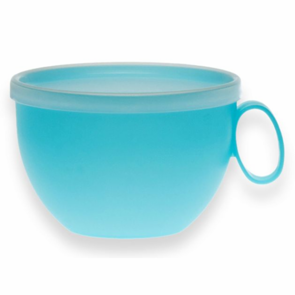 Hrnek 550 ml s víkem plast