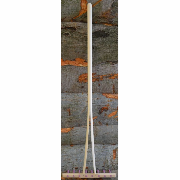Hrábě dětské dřevěné 121cm