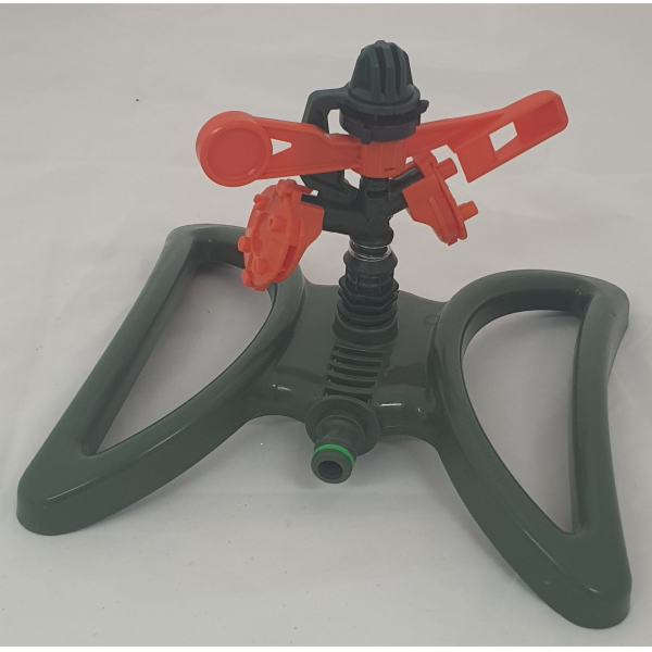 Rozstřikovač na podstavci rotující pulsní plast