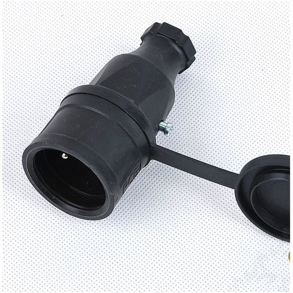 AEP AEP přenosná jednofázová pryžová zásuvka se zástrčkou...