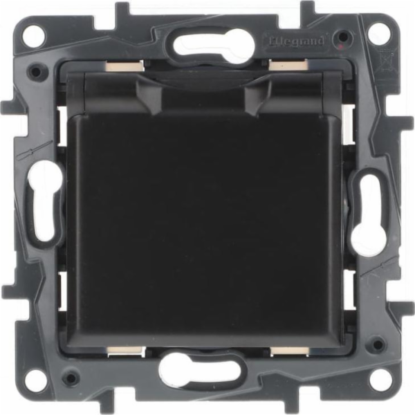 Legrand Nilee Krok 2p+Power Socket s IP44, automatické sv...