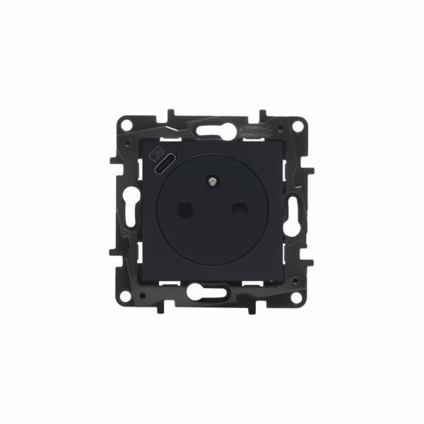 Krok Legrand Nilee - 2p+s výkonem USB typu C umístěným v ...