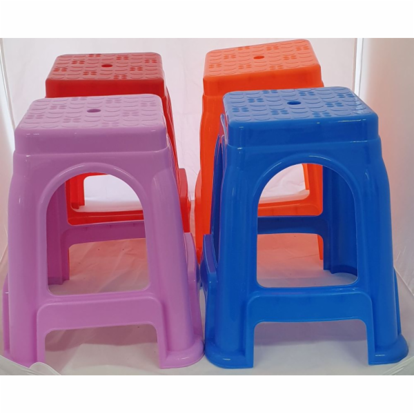 Stolička plast 50x28 cm-nevhodné pro děti do 3 let