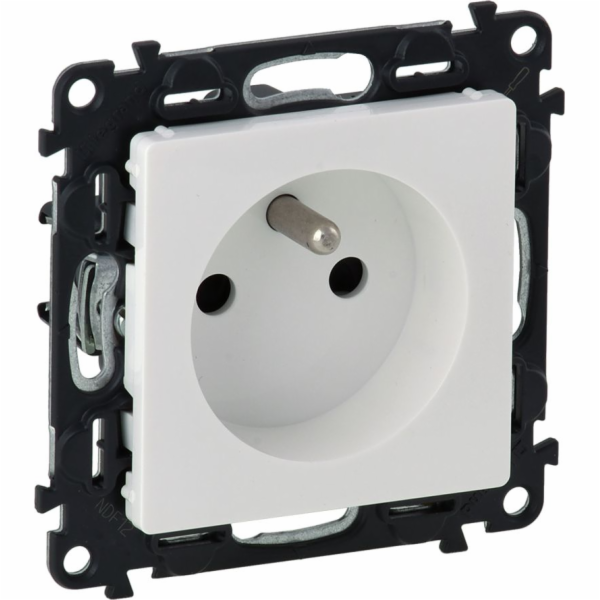 Legrand VALENA LIFE zásuvka 2P+Z 16A 250V se závěrkou, šr...