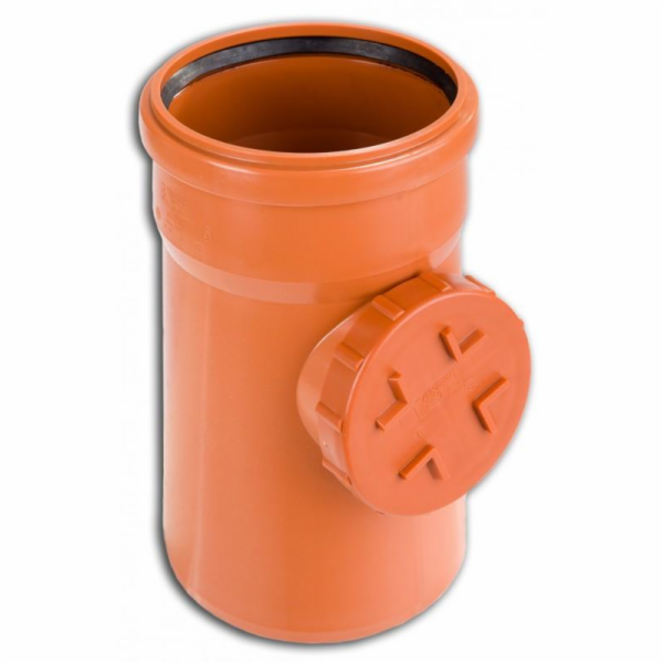 KACZMAREK Revize PP 110mm s čističem na vnější kanalizaci...