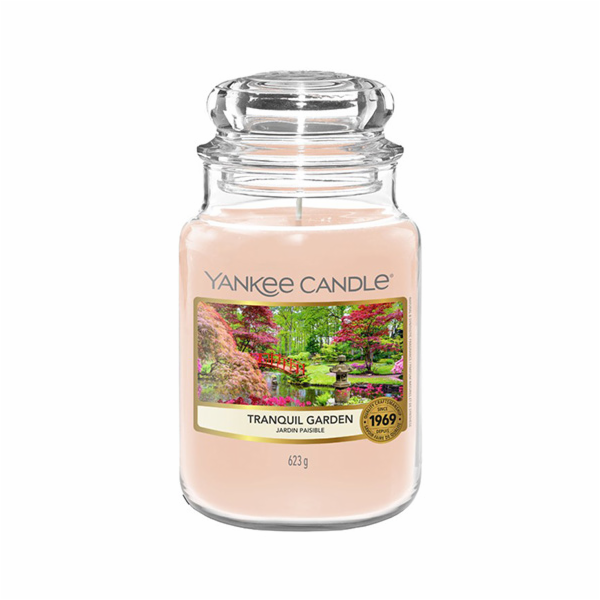Svíčka ve skleněné dóze Yankee Candle, Tichá zahrada, 623 g
