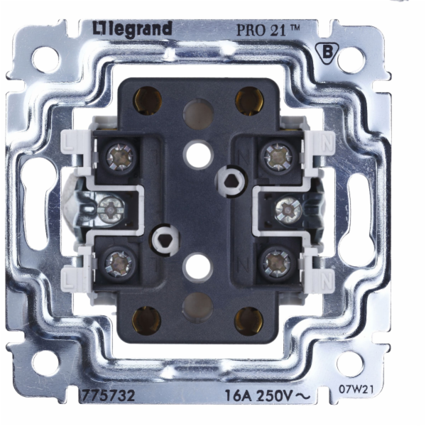 Legrand Zásuvka bez uzemnění 16A 250V - 775732