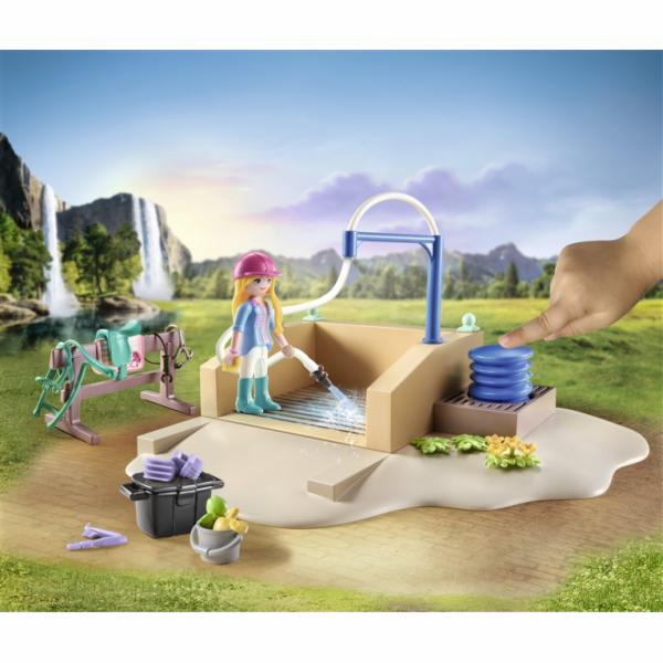 71354 Horses of Waterfall Isabella & Lioness s mycím pros...