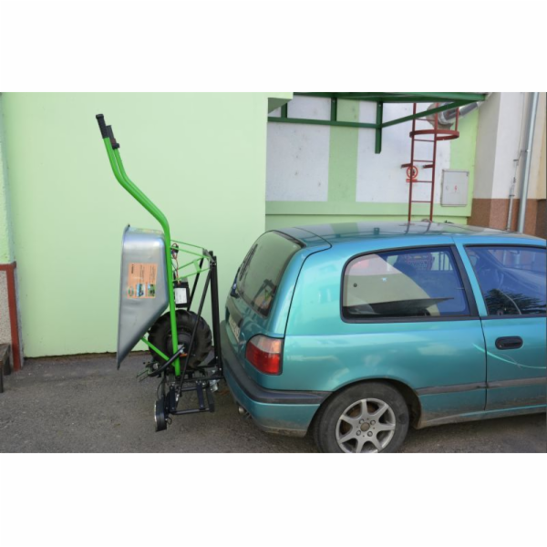 Držák Motúčka na kouli auta