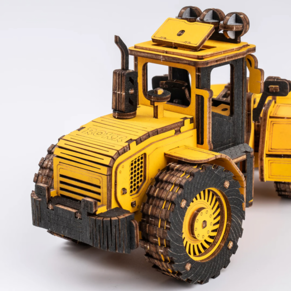 RoboTime dřevěné 3D puzzle Nakladač