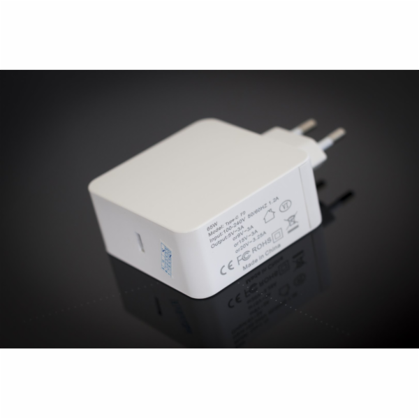 NANO USB-C 20V 3.25A