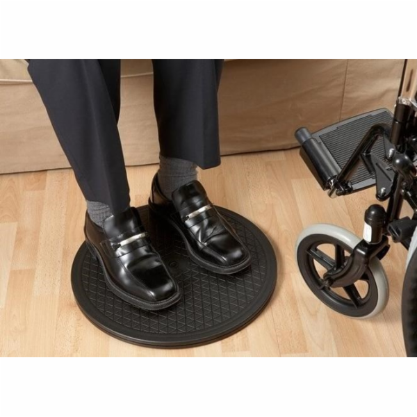 Otočný přenos pro přenášení invalidů