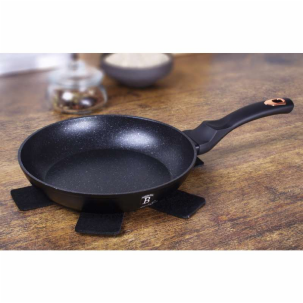 Pánev s mramorovým povrchem 24 cm Black Rose Collection B...