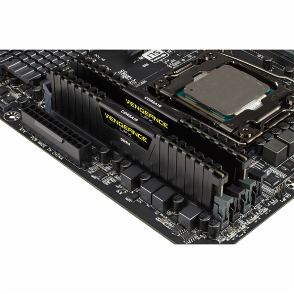 Corsair DIMM 16 GB DDR4-2400 (2x 8 GB) duální sada, RAM