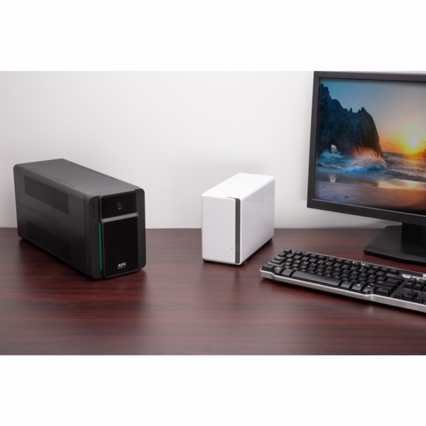 APC Easy UPS BVX 1600VA, 230V, AVR, zásuvky Schuko (černá)