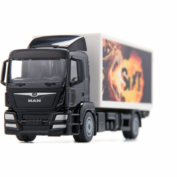 Nákladní automobil SUPER MAN se skříňovou nástavbou, mode...