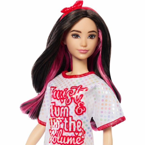Mattel Barbie Fashionistas panenka s bílými tričkovými šaty
