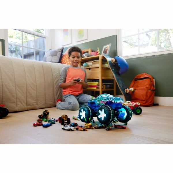 RC vozidlo Hot Wheels Monster Trucks Mega Wrex Alive