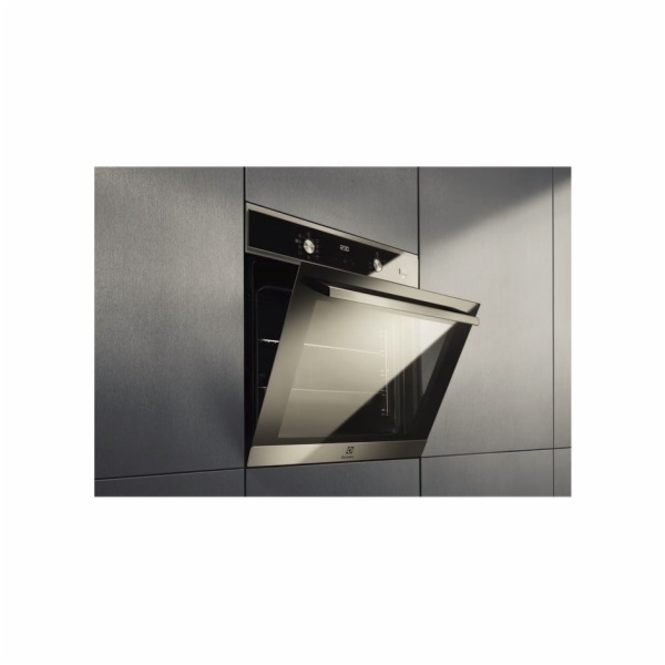 Katalytické trouby Electrolux EOD5F71X