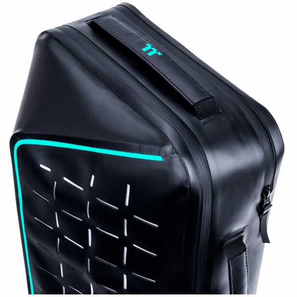 Thermaltake TT100, batoh