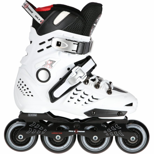 Válečky Nils Extreme NA20001 Freestyle White R. 36