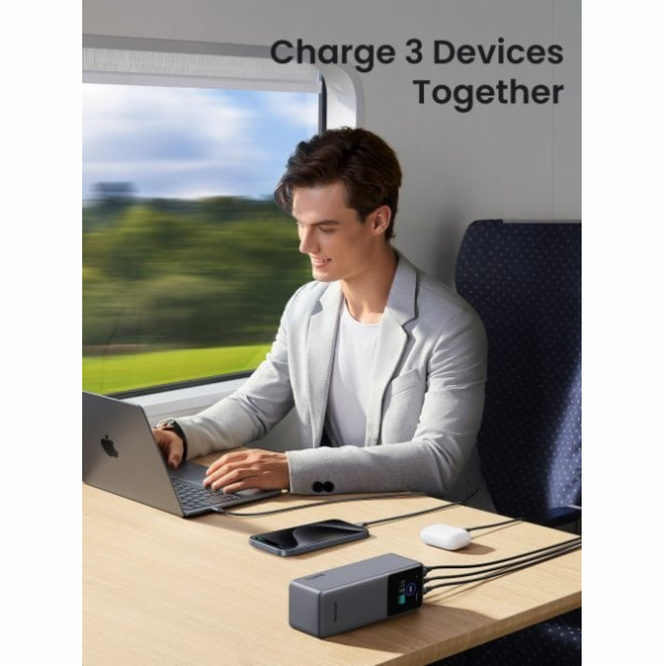 Powerbanka UGREEN 25000mAh 200W s rychlým nabíjením