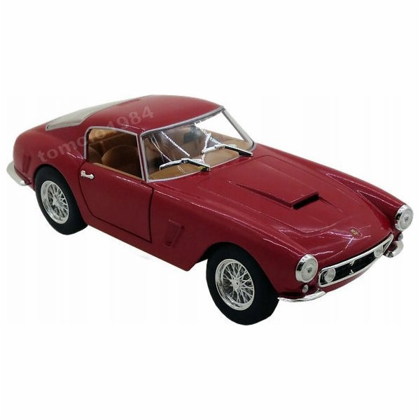 Bburago BBU 1:24 Ferrari 250GT Berlinetta 26025