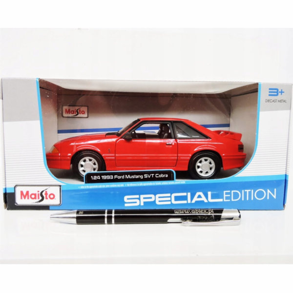 Maisto Model Ford Mustang SVT Cobra 1993 červená 1/24