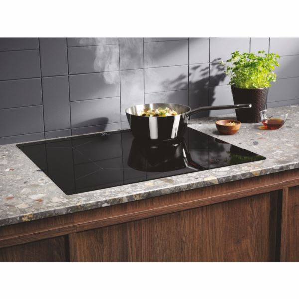 Electrolux LIL61424C Černá Vestavěné 60 cm Indukční varná...