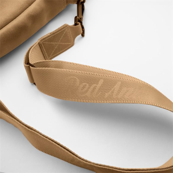 RED ANT FRAME Ochranná kožená taška na MacBook do 14" hoř...