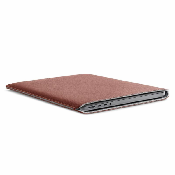 Woolnut Leather Sleeve pro Macbook Pro 14 - Cognac
