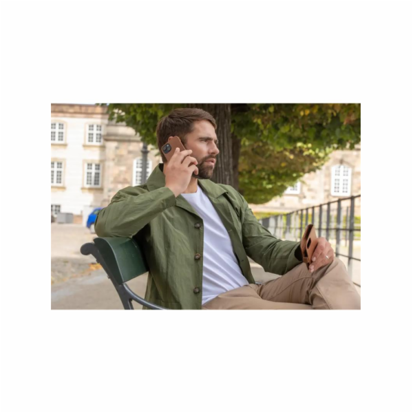 dbramante1928 - Pouzdro Lynge pro iPhone 15 Pro, tan